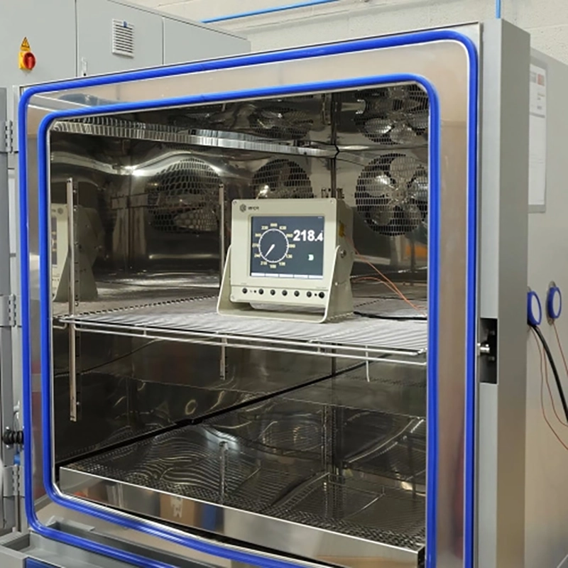 Environmental Testing Machine with Monitor